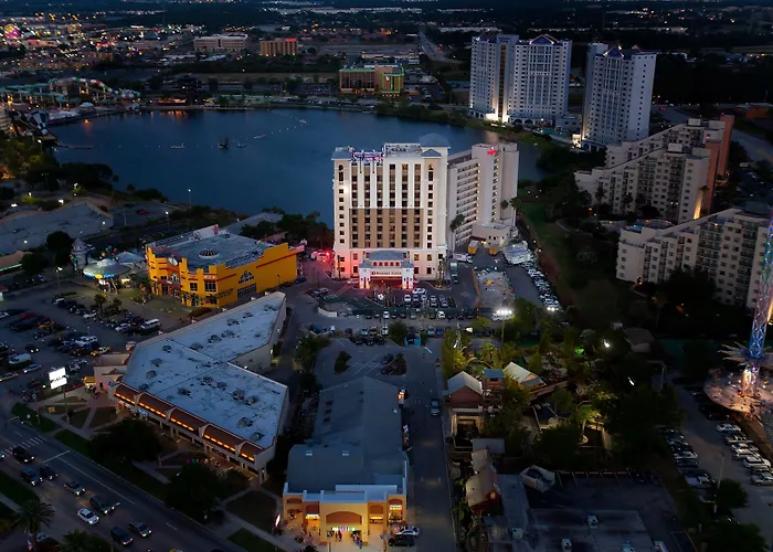 Ramada Plaza By Wyndham Orlando & Suites Intl Drive - Newly Renovated!Resort Hotel